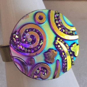 טבעת דו-ממדית משרף כחול-סגול R 6101